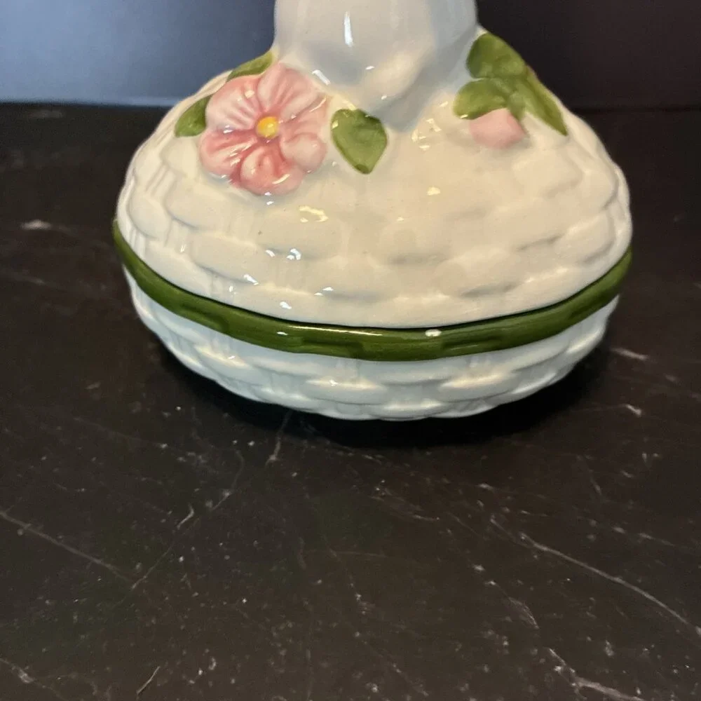 Vintage Avon Bunny Covered Trinket Box Hand Painted Brazil Easter Decor 1982